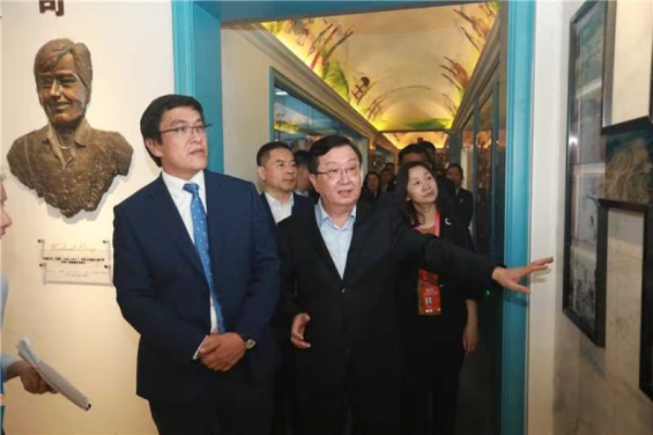 1698912987202750.jpg 4.jpg